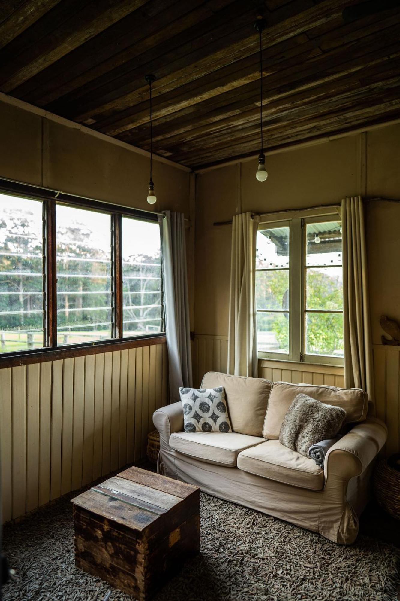 Cosy Farmstay: Green Cabin At Whispering Woods Beedelup Luaran gambar